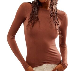 Free People | Low Back Seamless Long Sleeve | Women’s Basic Long Sleeve | NWT